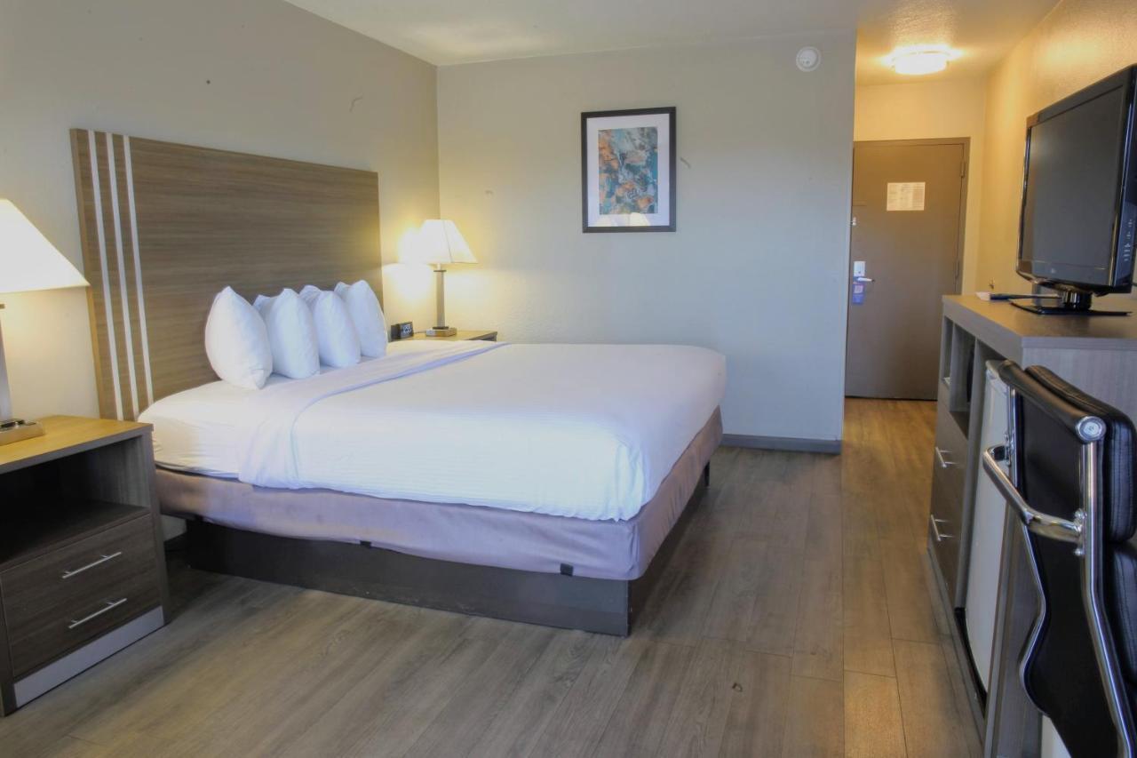Baymont By Wyndham Effingham Hotel Kültér fotó